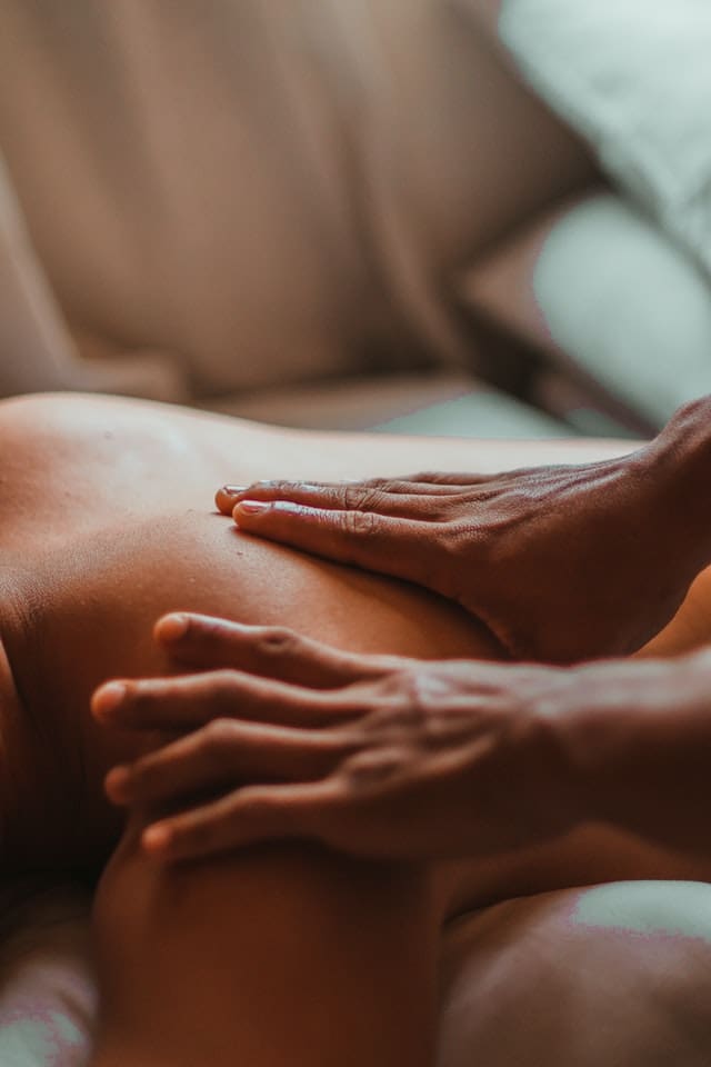 what to do during a professional massage session in chicago