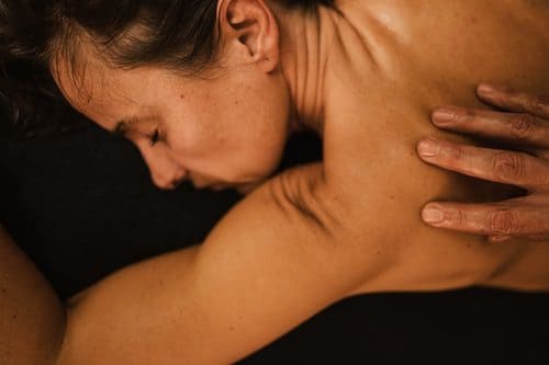 Have A Couples Massage In Lakeview